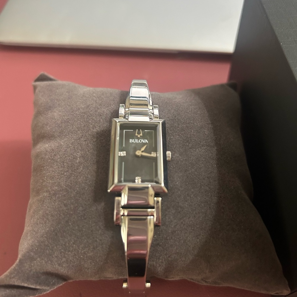 New Bulova Silver Rectangular Face Watch With Sta… - image 8